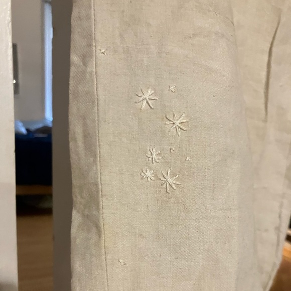 BODE New York handmade linen trousers with BEAUTIFUL hand embroidered details - Picture 4 of 7